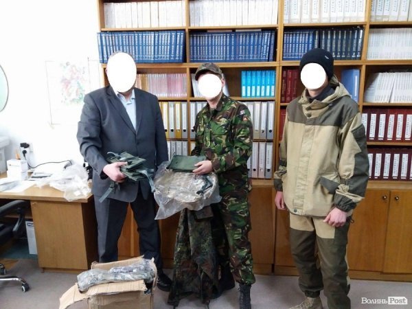 Волинські прокурори скинулися на амуніцію для розвідки. ФОТО