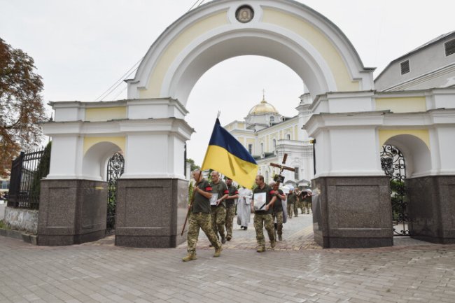 У Луцьку попрощалися із загиблими захисниками Наталією Кулацькою та Ігорем Тимчуком