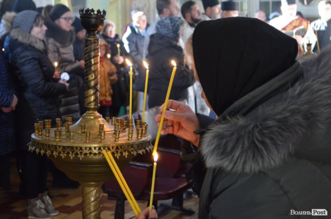 Загинув у день народження: Луцьк попрощався з воїном Віктором Лахаєм. ФОТОРЕПОРТАЖ