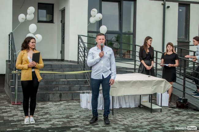 З музикою, кульками та подарунками: як ЖК «Юпітер» зустрічав своїх мешканців. ФОТО*