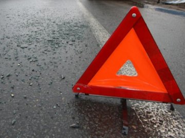 У Луцькому районі сталася аварія: постраждав пасажир одного з авто