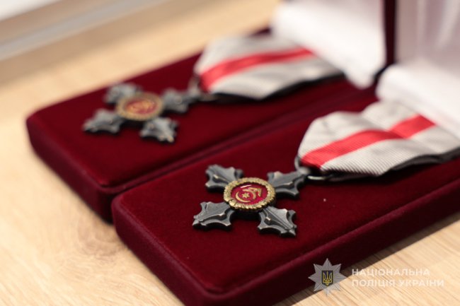 Волинські поліцейські отримали відзнаки від Головнокомандувача ЗСУ 