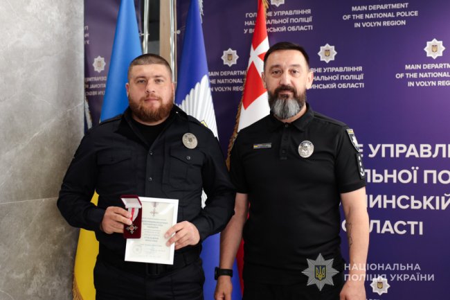 Волинські поліцейські отримали відзнаки від Головнокомандувача ЗСУ 