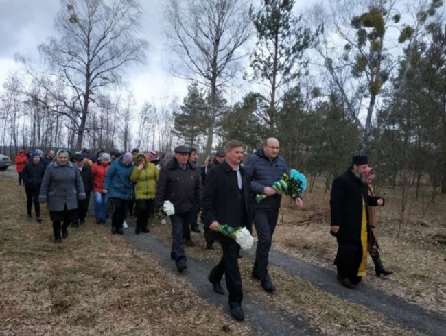 У селі на Волині помолилися за Героя Небесної Сотні
