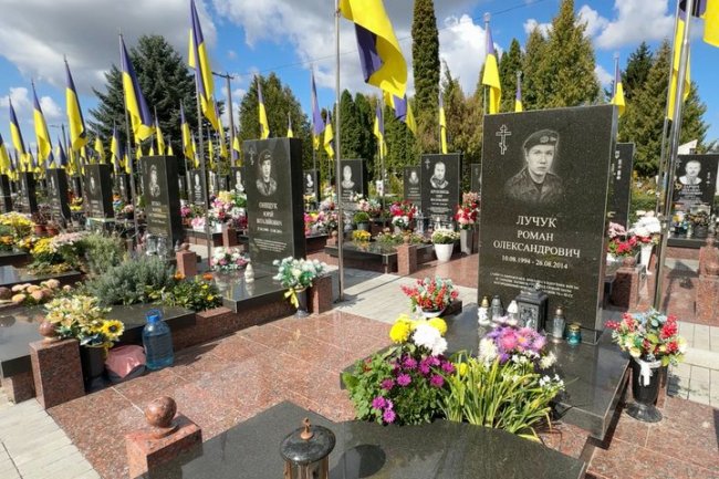 У Гаразджі поховали 271 Героя: Луцьк витратив 25 мільйонів на облаштування військового кладовища