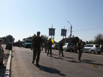 У Ратному попрощалися з сержантом, який раптово помер у Луцьку