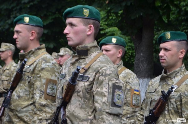 Луцький прикордонний загін: військові прибули охороняти кордон. ФОТО