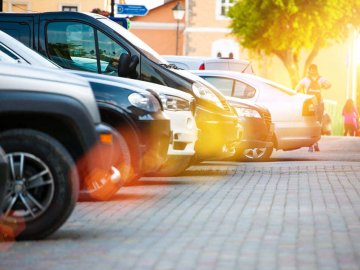 У Луцьку на Коперника може з'явитися платна парковка 