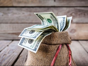 Повідомили, скільки коштів волинські виші поклали на депозит