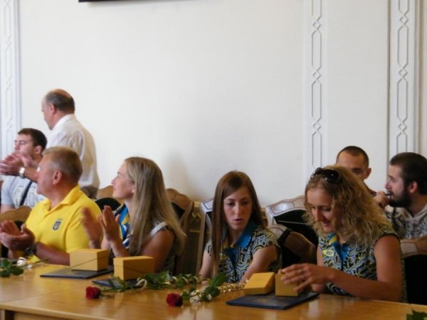 Волинських олімпійців нагороджували в облраді. ФОТО