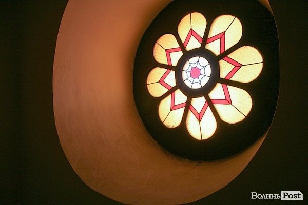 Годинник, шпиль, карниз: за фасадами луцької історії. ФОТО