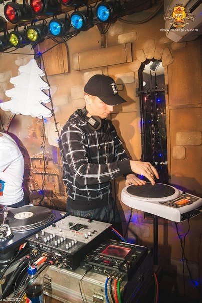 Вечір «цікавих проектів» у луцькому клубі. ФОТО