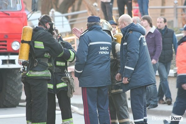Пожежа в центрі Луцька. ФОТОРЕПОРТАЖ