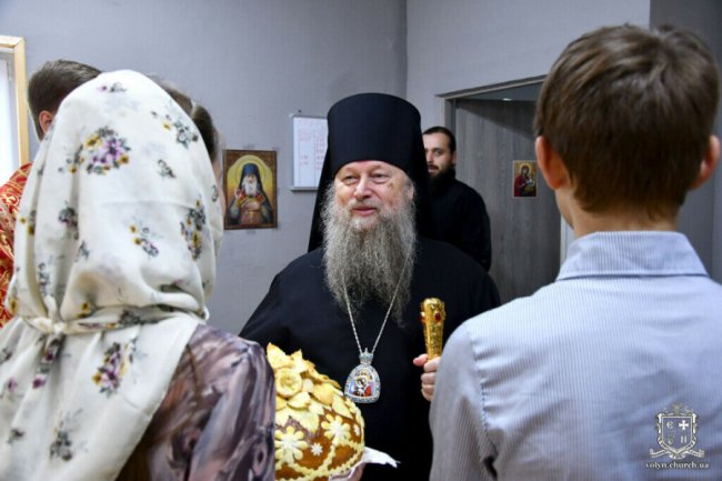 У Луцьку УПЦ (МП) освятила тимчасовий храм. ФОТО