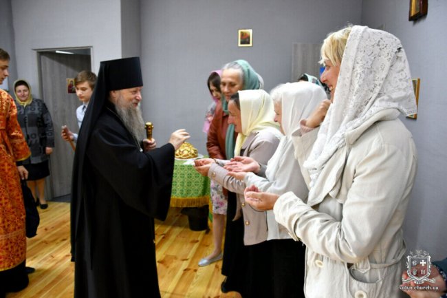 У Луцьку УПЦ (МП) освятила тимчасовий храм. ФОТО