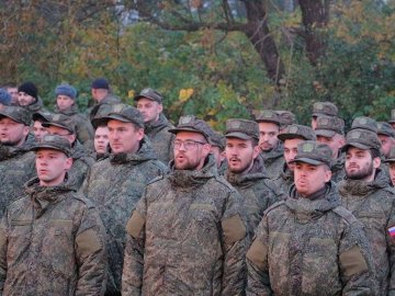 Російські військові залишаться у Білорусі як мінімум до кінця 2023 року, – Беларускі Гаюн
