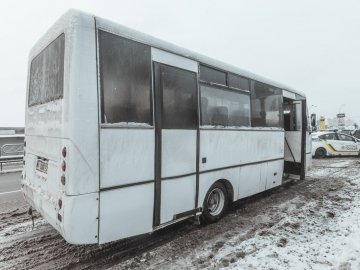 У Києві  в маршрутці помер чоловік
