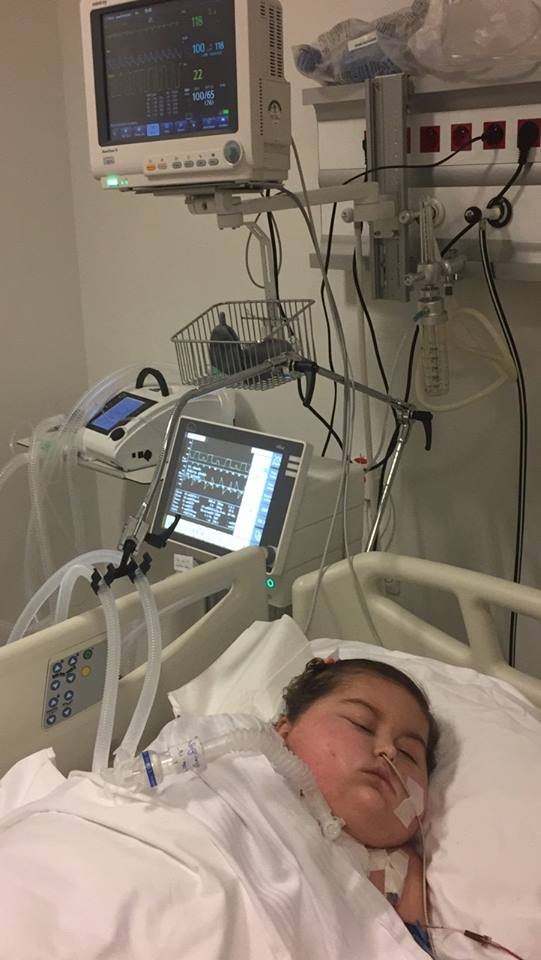 Розповіли, що в онкохворої Настусі Абрамчук зменшилась пухлина