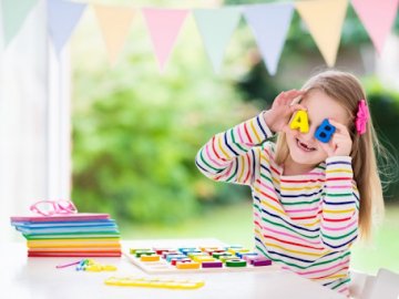 Курси французької мови для дітей: занурення у мову через ігри та розваги