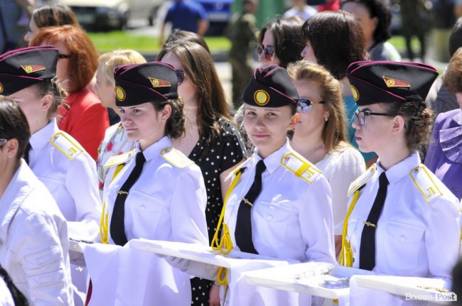 Фото випускного у військовому ліцеї в Луцьку