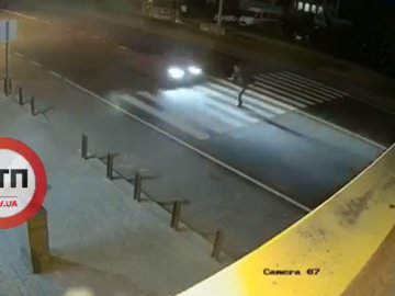 Опублікували жахливе відео з аварії в Рованцях, де загинув невідомий