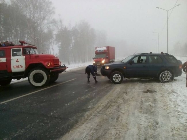 У Ковелі авто заїхало в кювет. ФОТО