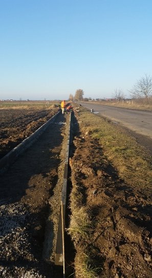 Як будується перша в області велодоріжка на ділянці Луцьк-Жидичин. ФОТО