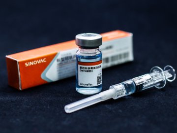 Волинь отримала першу партію вакцини CoronaVac
