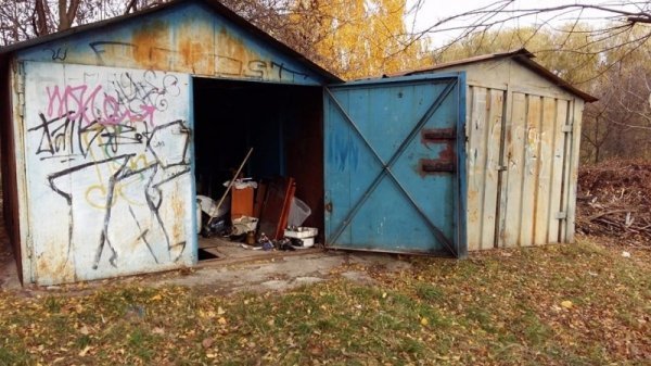 У Луцьку продовжують демонтувати незаконно розміщені гаражі