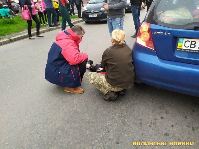 У Луцьку під колеса автомобіля потрапила дитина. ФОТО