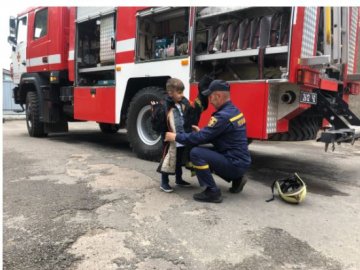 На Волині рятувальники влаштували сюрприз для маленького іменинника