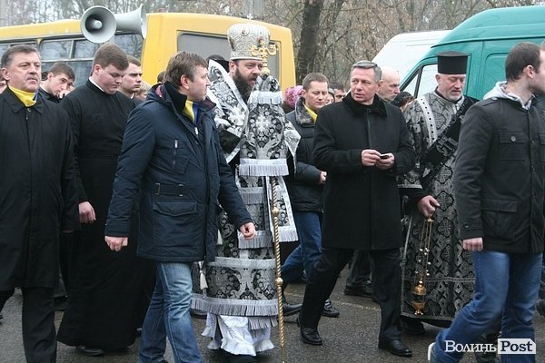 У Луцьку прощалися з загиблим волинянином. ФОТО