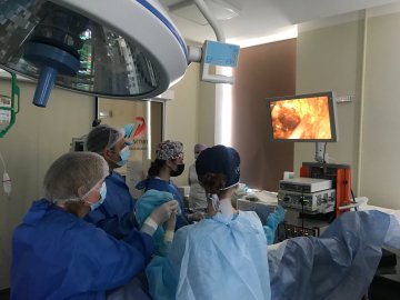 На Волині провели першу в Україні унікальну симультанну операцію