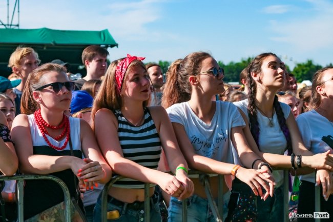 «Шикидим», лірика і вибуховий «O.Torvald»: перший день «Бандерштату». ФОТО