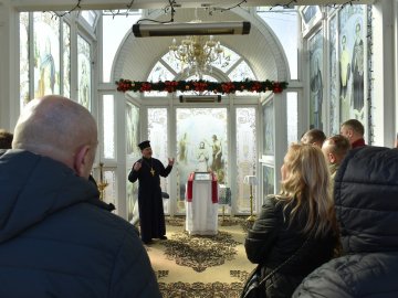 Для воїнів, які проходять реабілітацію, влаштували екскурсію Луцьком