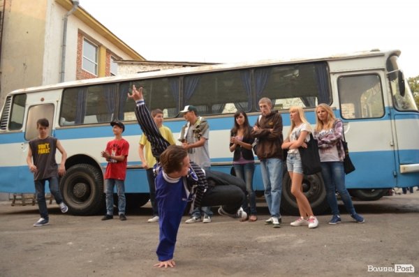 У центрі Луцька влаштували хіп-хоп вечірку. ФОТО  