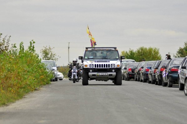 Автомотофестиваль під Луцьком: день перший. ФОТО. ВІДЕО