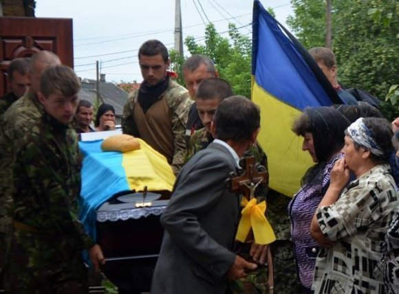 На Волині поховали загиблого під час АТО. ФОТО