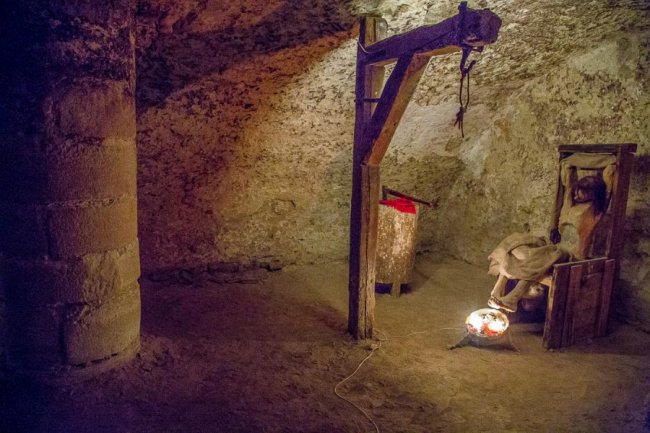 Луцькі підземелля – у топі таємничих катакомб України