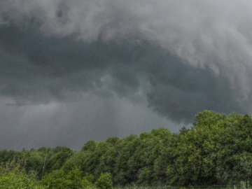 Синоптики попереджають про грози 