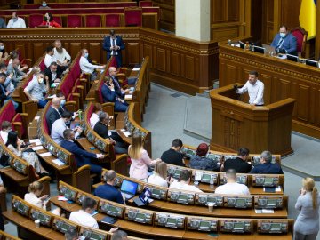 «Будете пробувати ламати через коліно, закінчите гірше, ніж Янукович», – Гузь до «Слуг народу» 