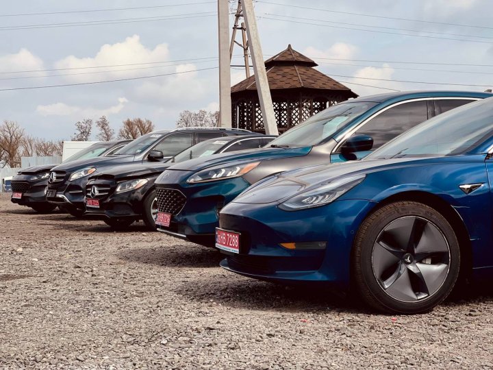 Де у Луцьку придбати авто зі США?