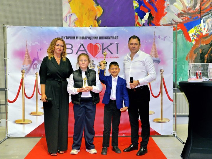 У Луцьку юні актори крокували червоною доріжкою та отримали свої «Оскари»