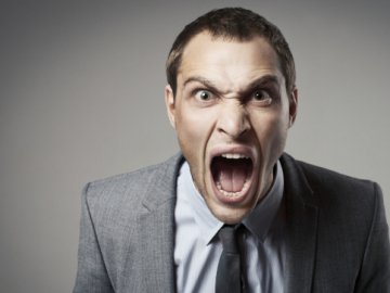 Волинянин, який лаявся у «культурному» відділі мерії Ковеля, сплатить 68 гривень штрафу