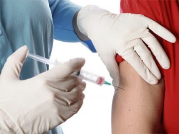 В аптеках України вже є перша партія вакцин від грипу