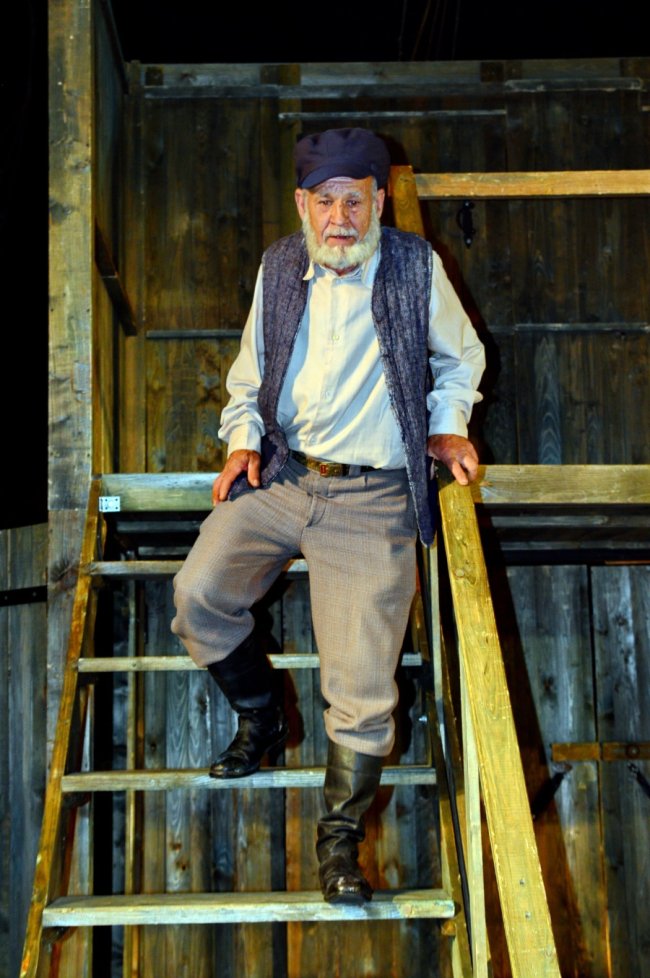 Реальні історії, зібрані у сценічне зізнання: чим дивуватимуть у Волинському драмтеатрі 4 – 8 лютого