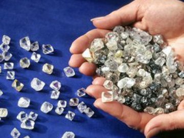 Захід готується знищити алмазну галузь росії: ЗМІ назвали деталі