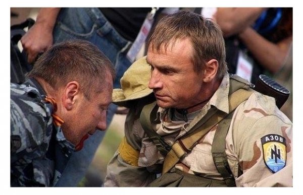 У Росії знімають фільм про те, як «укропи» катують російських журналістів. ФОТО