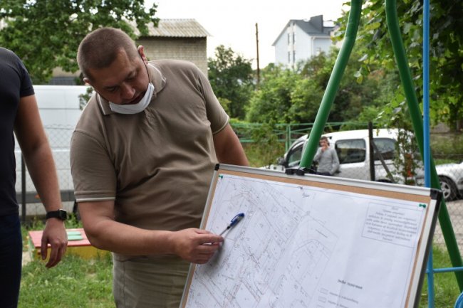 У Луцьку візьмуться капітально ремонтувати один з дворів. ФОТО