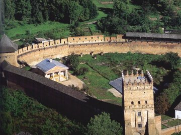 Яким був театр в замку Любарта у 1917 році